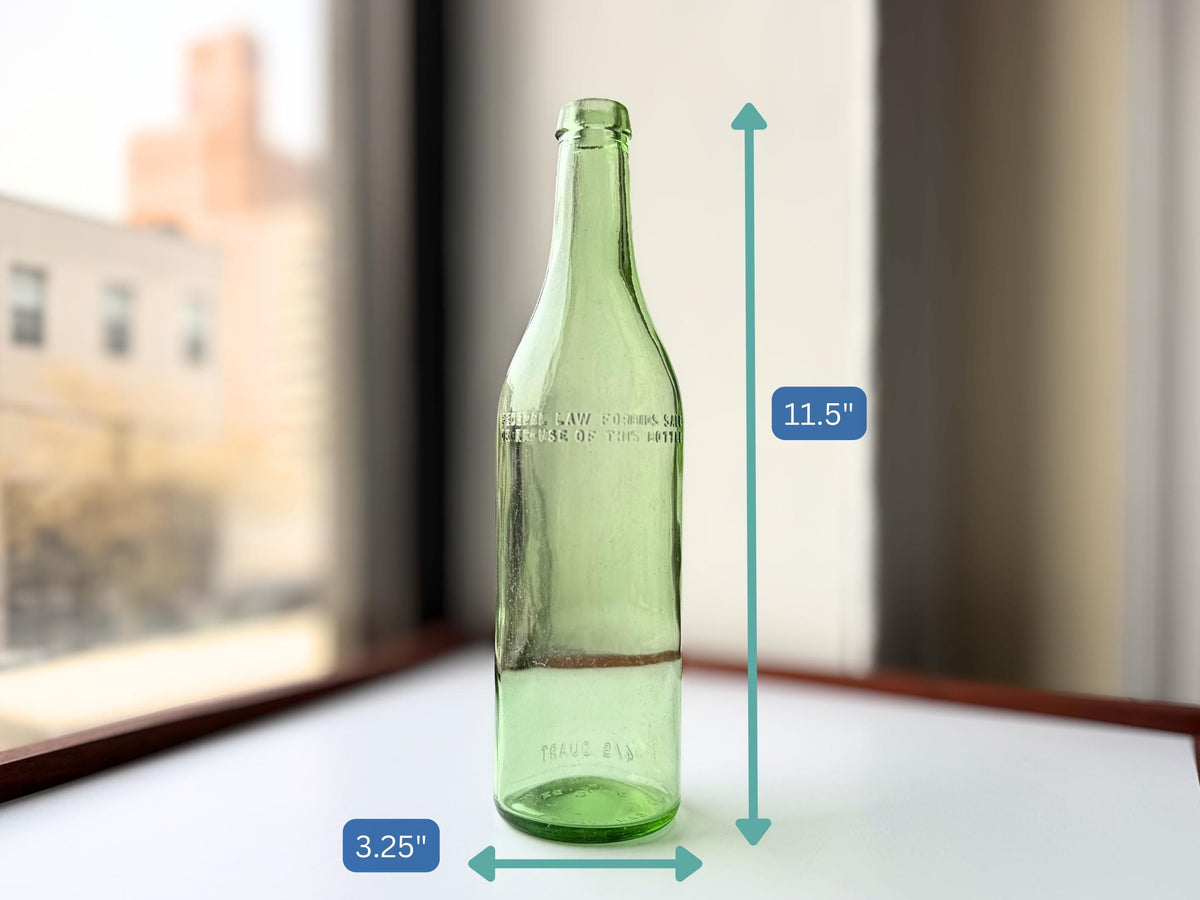 Ron Carioca bottle base showing COMPANIA RON CARIOCA SAN JUAN PR mold 1206 and 52 date code