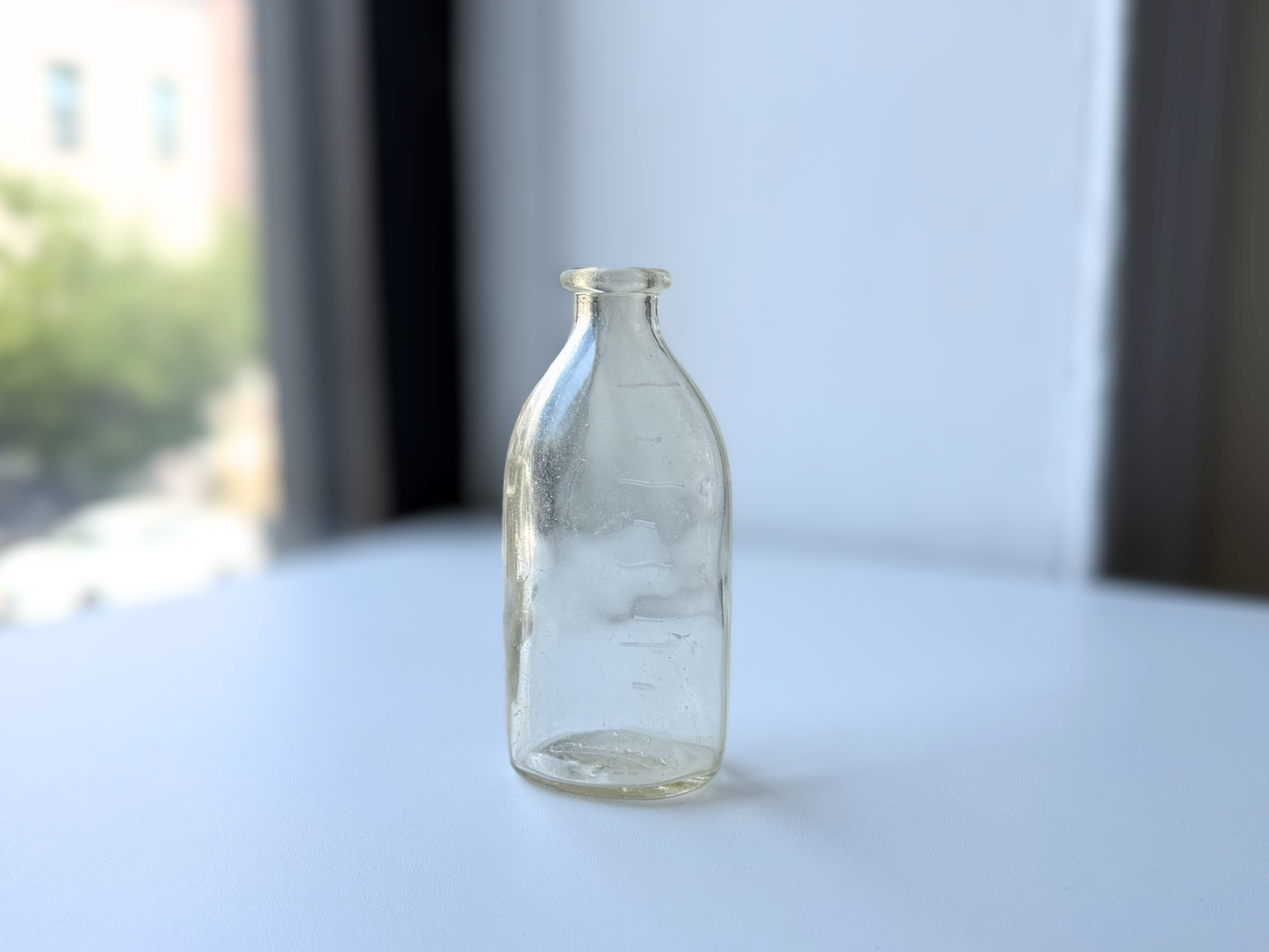 Brockway Baby Bottle – 4 Ounce Clear Graduated Glass