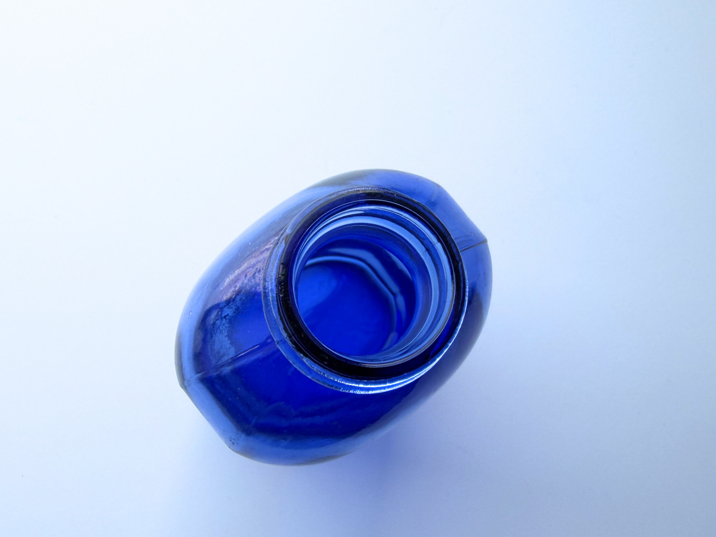 Phillips Bottle – Extra Large Cobalt Blue Milk of Magnesia Glass