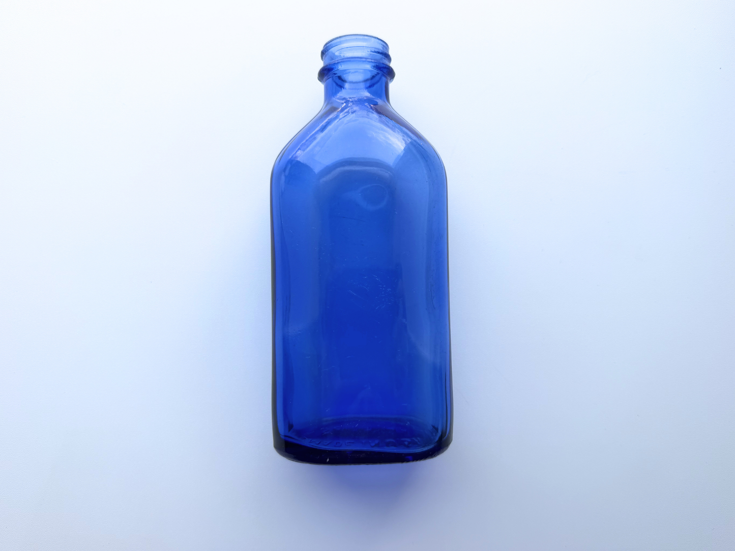 Phillips Bottle – Extra Large Cobalt Blue Milk of Magnesia Glass