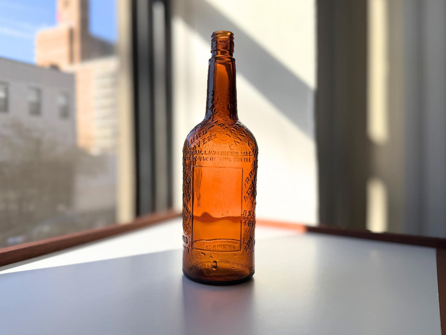 Vintage 1952 Lord Calvert whisky bottle with Made in USA marking. Excellent condition. Perfect for American whisky and vintage spirits collectors.