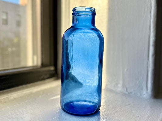 Etsy shop BrooklynSeaGlass.etsy.com sells vintage glass bottles. Customers rave about fast shipping, great packaging, and the bottles' perfect size for dried flowers. They're a wonderful addition to any collection.